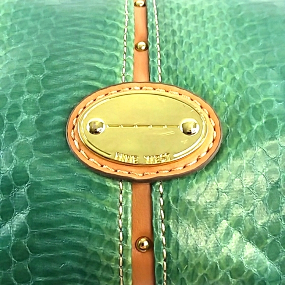 NINE WEST SOFT MUTED GREEN PYTHON SATCHEL BAG MEDIUM - Picture 8 of 10